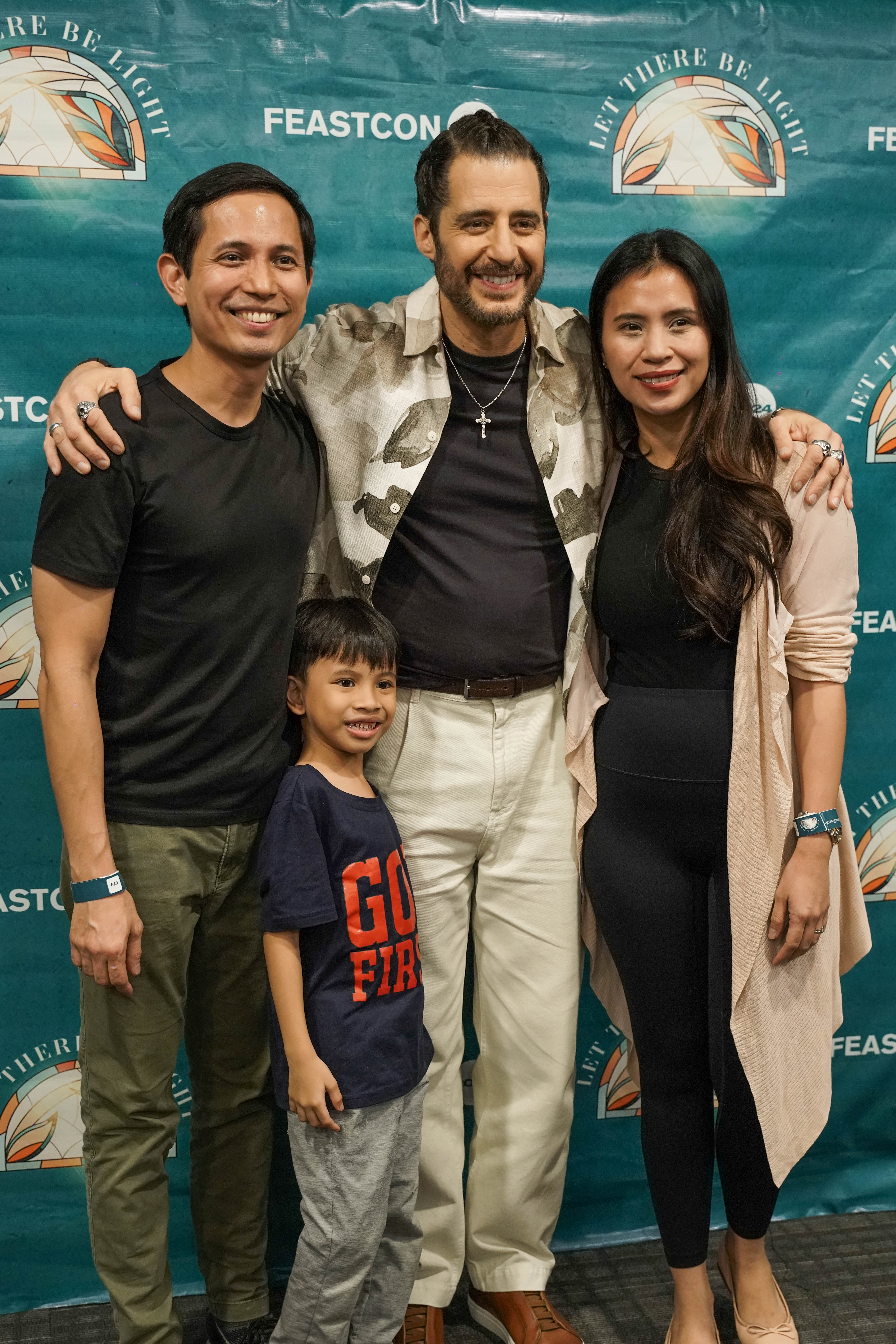 MEET&GREET_CAM2-100.JPG